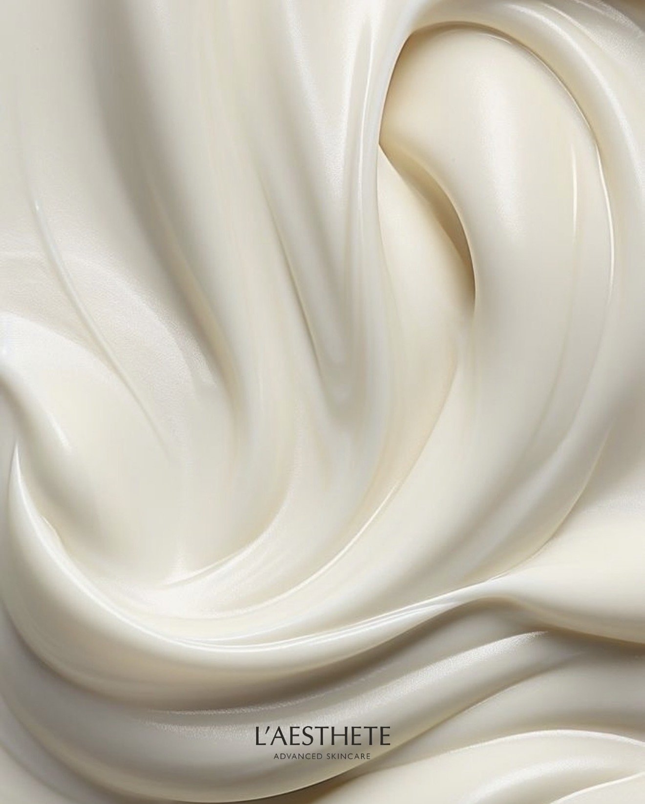 L'AESTHETE cream texture